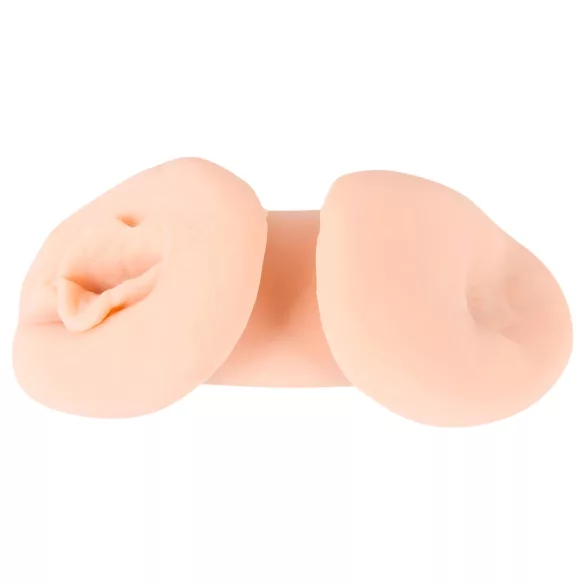 Shy Camilla - lebensgroße Gummipuppe